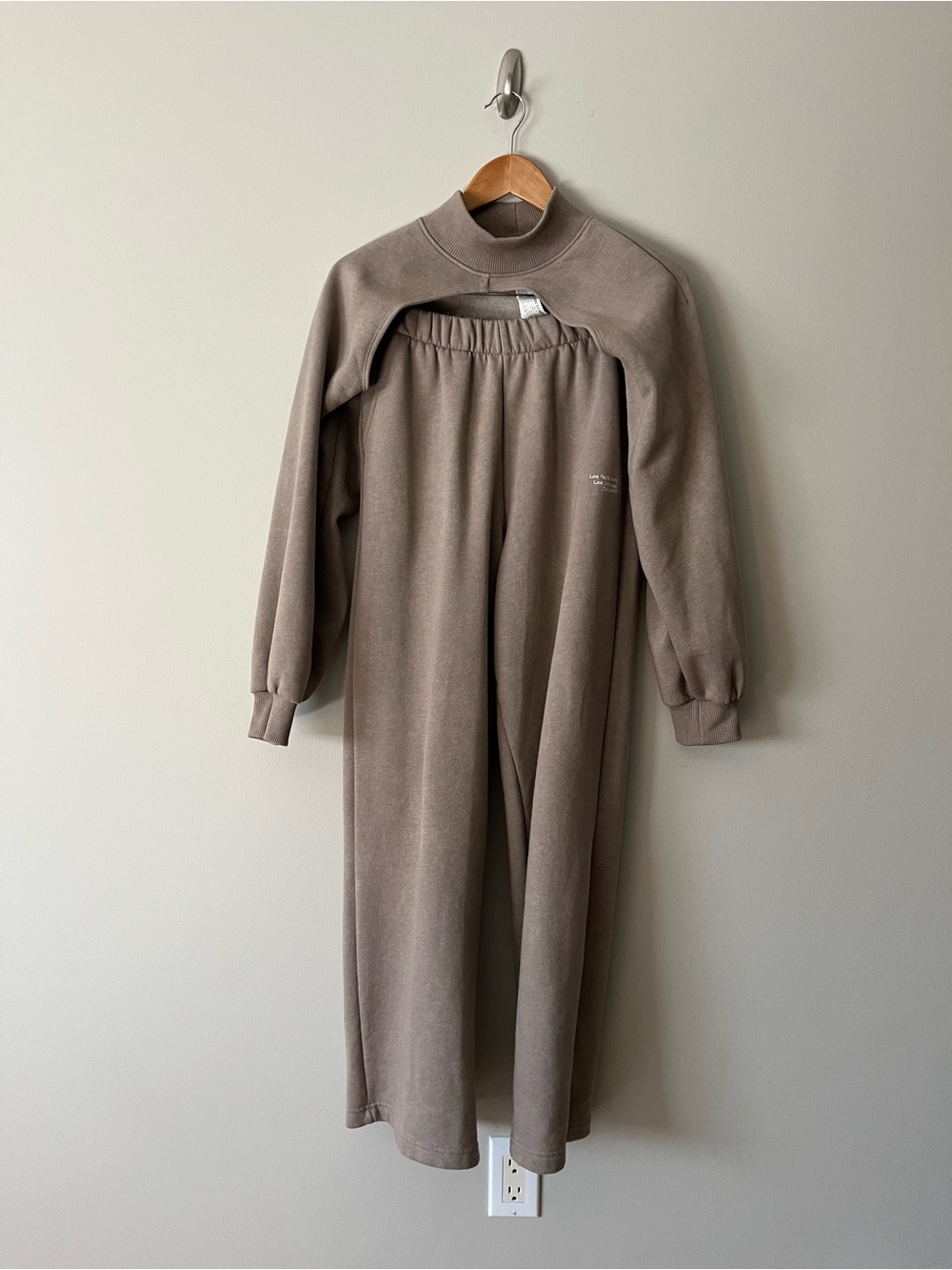 Zara Women’s Shrug and Loungewear set